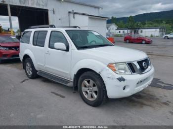  Salvage Nissan Pathfinder