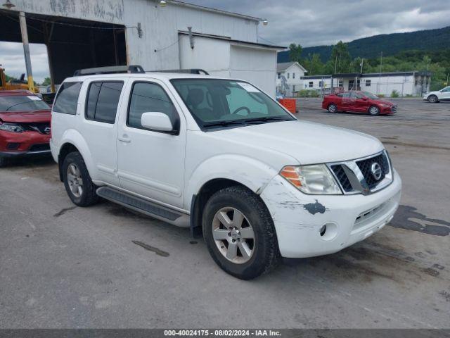  Salvage Nissan Pathfinder