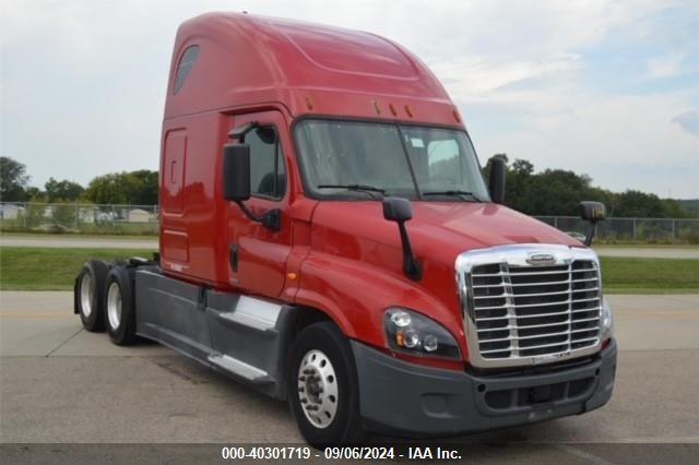  Salvage Freightliner Cascadia 125