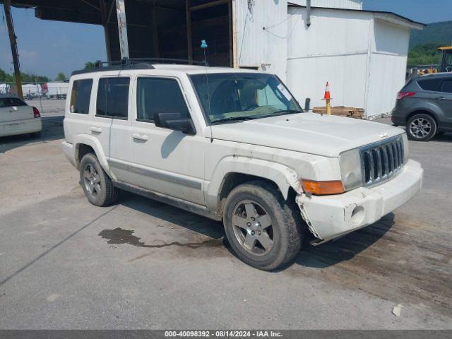  Salvage Jeep Commander