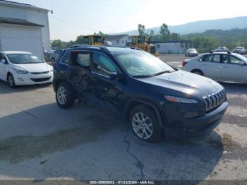  Salvage Jeep Cherokee