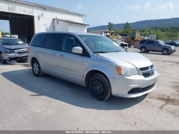  Salvage Dodge Grand Caravan