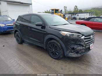  Salvage Hyundai TUCSON