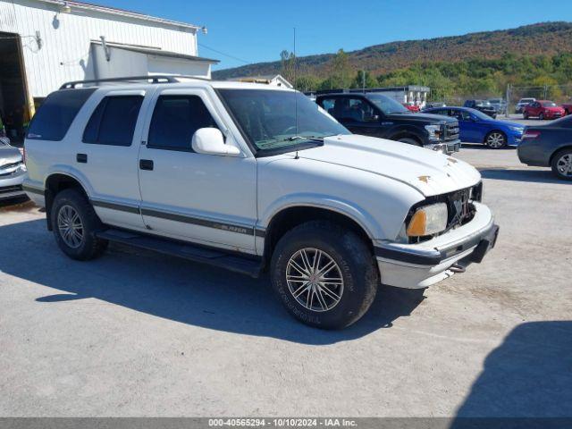  Salvage Chevrolet Blazer