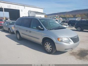  Salvage Chrysler Town & Country