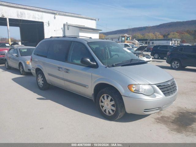  Salvage Chrysler Town & Country