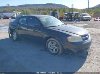  Salvage Dodge Avenger