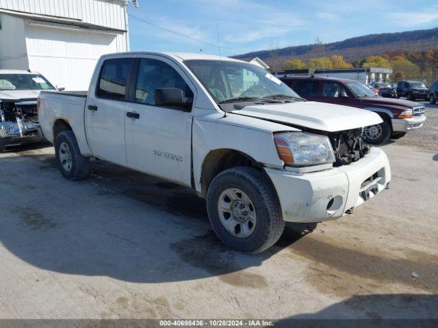  Salvage Nissan Titan