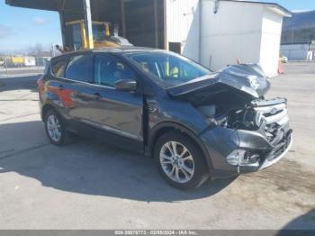  Salvage Ford Escape