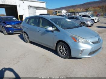  Salvage Toyota Prius v