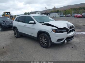  Salvage Jeep Cherokee