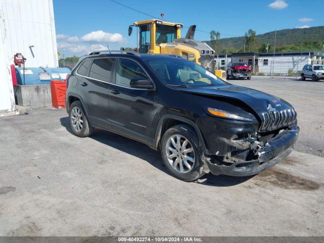  Salvage Jeep Cherokee