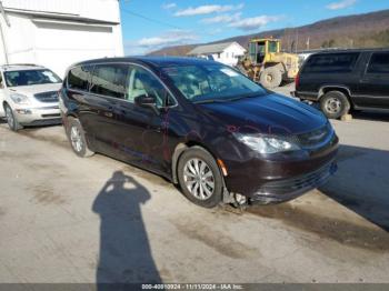  Salvage Chrysler Pacifica