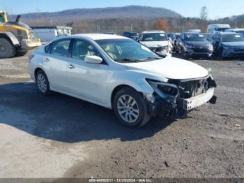  Salvage Nissan Altima