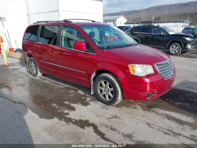  Salvage Chrysler Town & Country