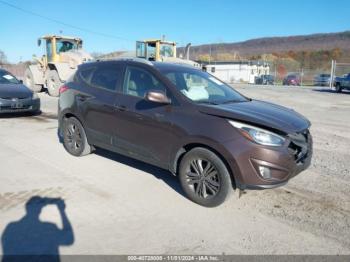  Salvage Hyundai TUCSON