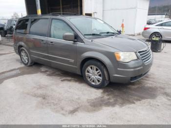  Salvage Chrysler Town & Country