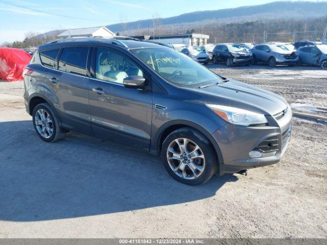  Salvage Ford Escape