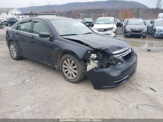  Salvage Chrysler 200