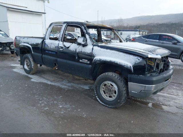  Salvage Chevrolet Silverado 2500