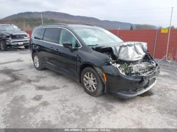  Salvage Chrysler Voyager