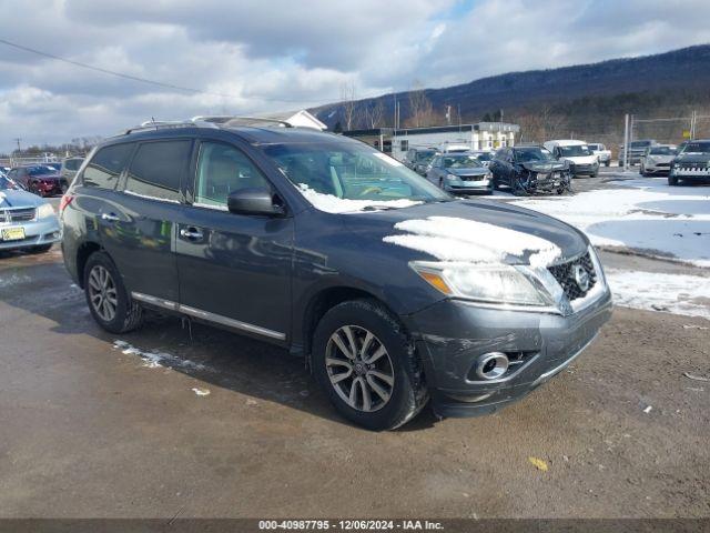  Salvage Nissan Pathfinder