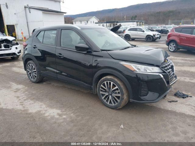  Salvage Nissan Kicks