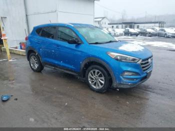  Salvage Hyundai TUCSON