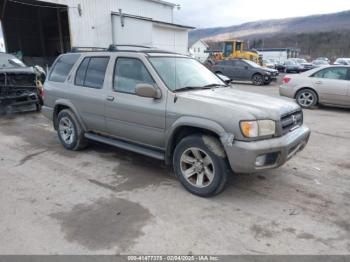  Salvage Nissan Pathfinder