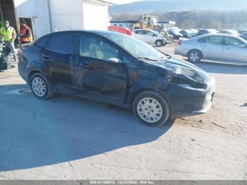  Salvage Ford Fiesta