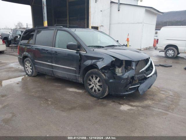  Salvage Chrysler Town & Country