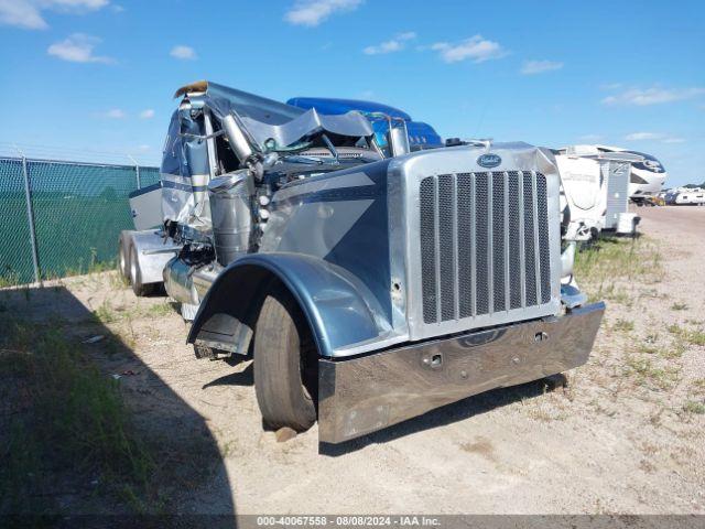  Salvage Peterbilt 389