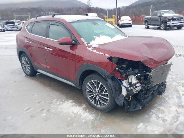  Salvage Hyundai TUCSON