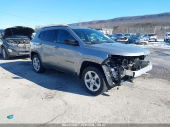  Salvage Jeep Compass