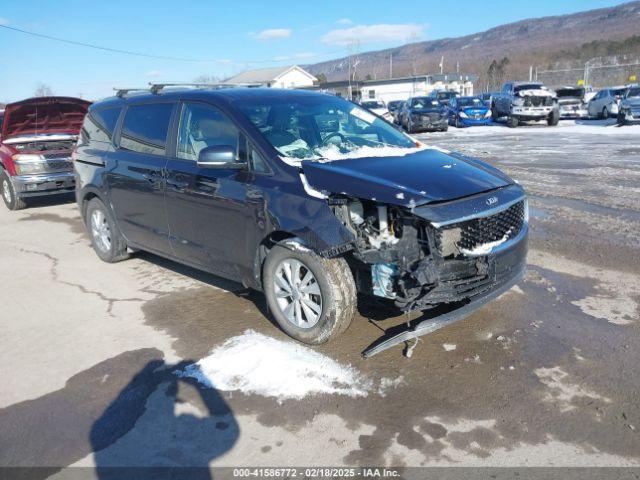  Salvage Kia Sedona