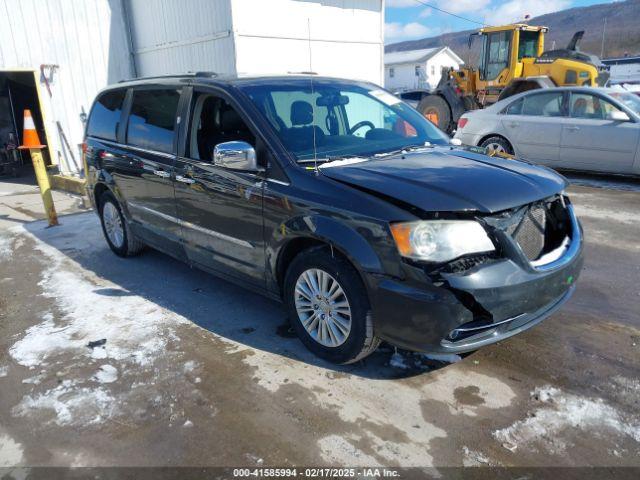  Salvage Chrysler Town & Country