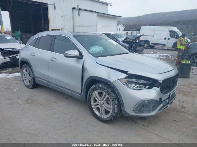  Salvage Mercedes-Benz GLA