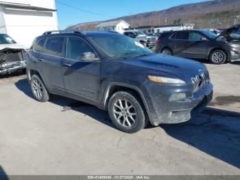  Salvage Jeep Cherokee