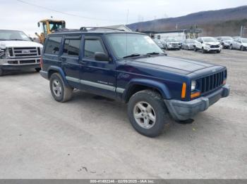  Salvage Jeep Cherokee