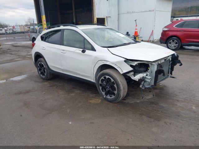  Salvage Subaru Crosstrek
