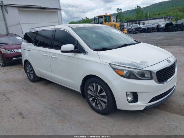  Salvage Kia Sedona