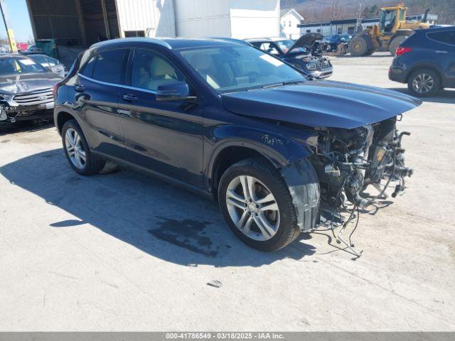  Salvage Mercedes-Benz GLA