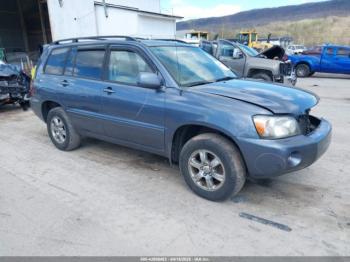  Salvage Toyota Highlander