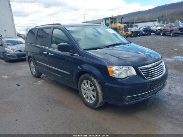  Salvage Chrysler Town & Country