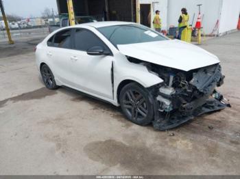  Salvage Kia Forte
