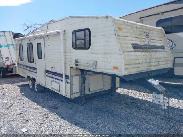  Salvage Prowler Camper