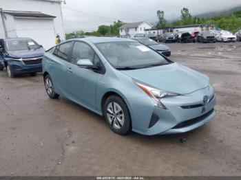  Salvage Toyota Prius