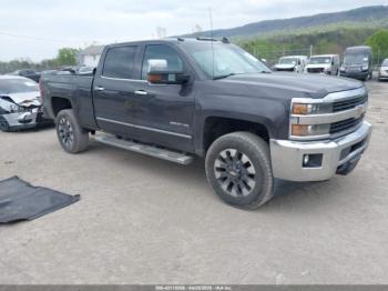  Salvage Chevrolet Silverado 2500