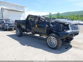  Salvage GMC Sierra 2500