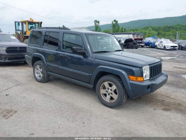 Salvage Jeep Commander
